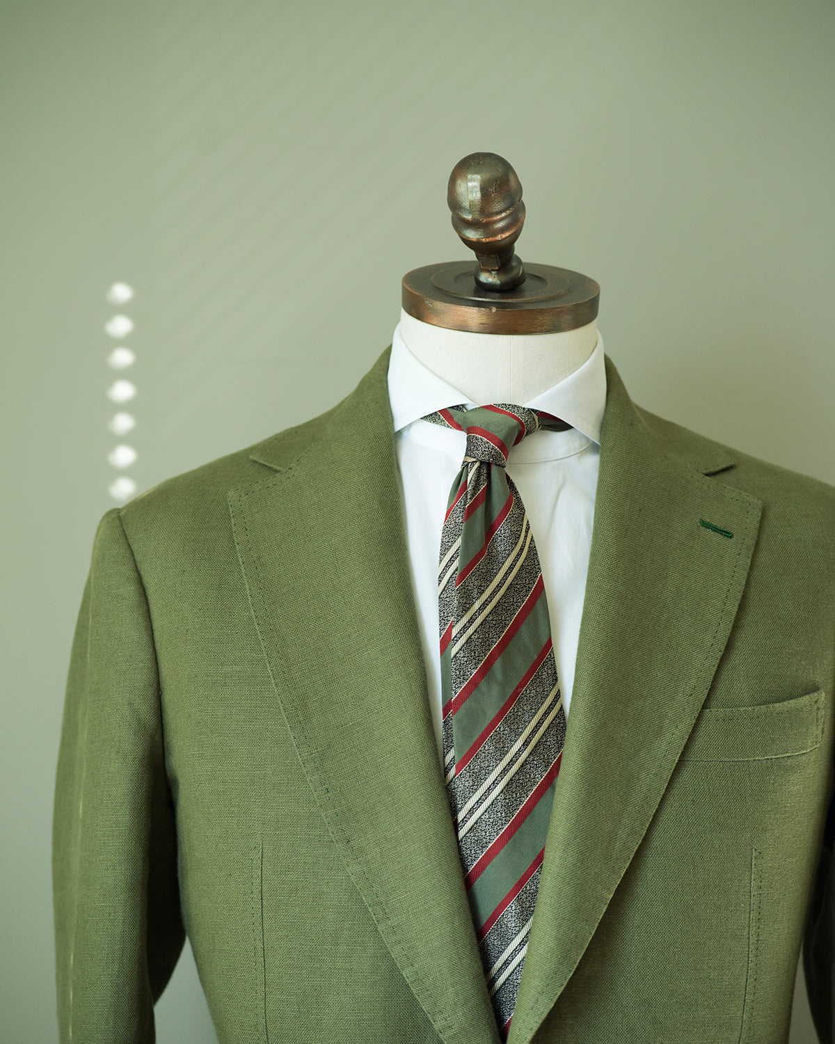 Hand-Tailored Roman Jacket in Olive Irish Linen