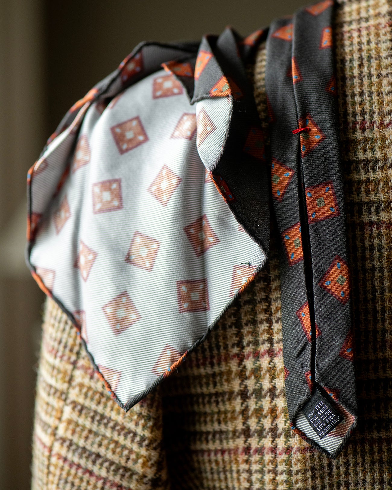 Marol Seven-Fold Tie in Grey Vintage Motif